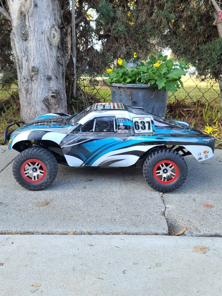 Traxxas Slash 4x4 Ultimate 4S Short Course Truck