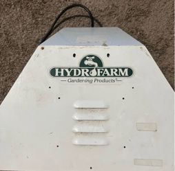 Hydrofarm light box