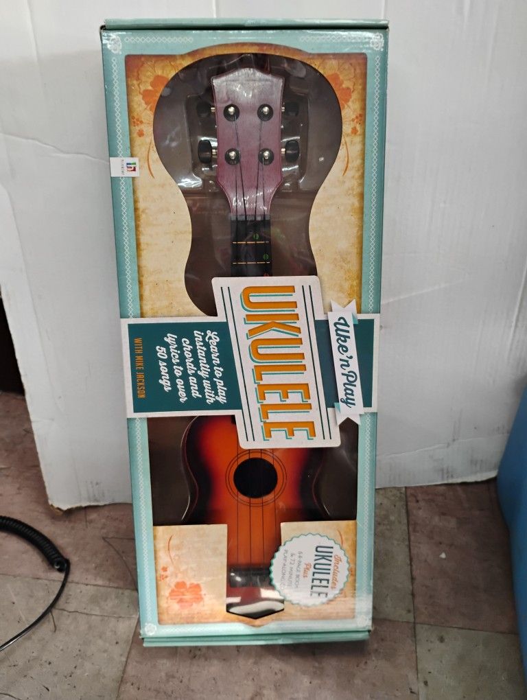 Hinkler Uke'n Play Ukulele Kit, / Shipping Available 