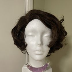 Short Wig 