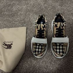 Burberry , Men’s Regis Check Trainer Sneakers , Size 9.5