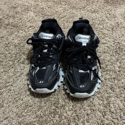 Balenciaga Tracks Black & Silver