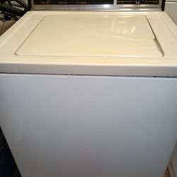 Budget Alert!!👍👍 Heavy Duty Washer And Dryer They Both Work Great! Free Delivery!