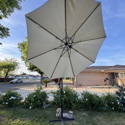 55$$ beautiful oversized hang umbrella (FREE  DELIVERY )