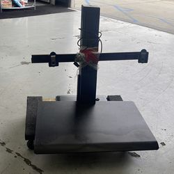 Humanscale dual monitor sit stand