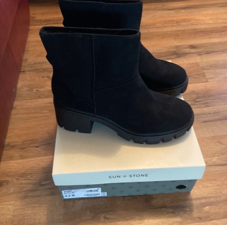 New! Sun + Stone Riyaa Lug Boots, Black Size 9.5