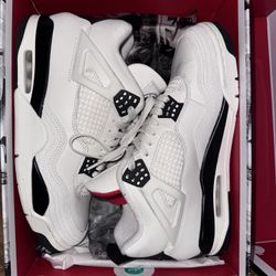 Jordan 4