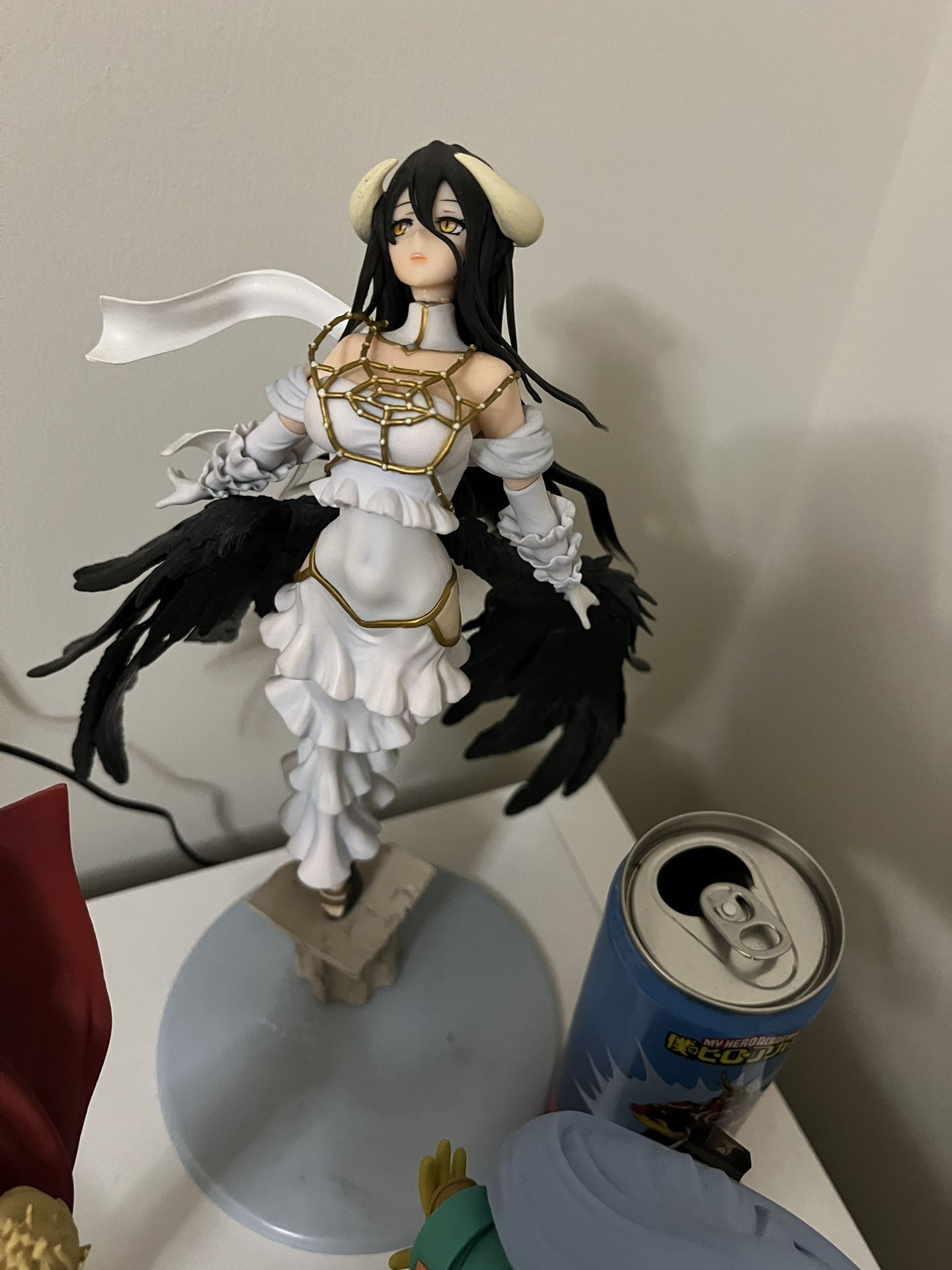 Anime Statue Albedo From Overlord