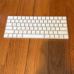 Apple Wireless Keyboard 