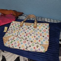 Authentic Louis Vitton Purse