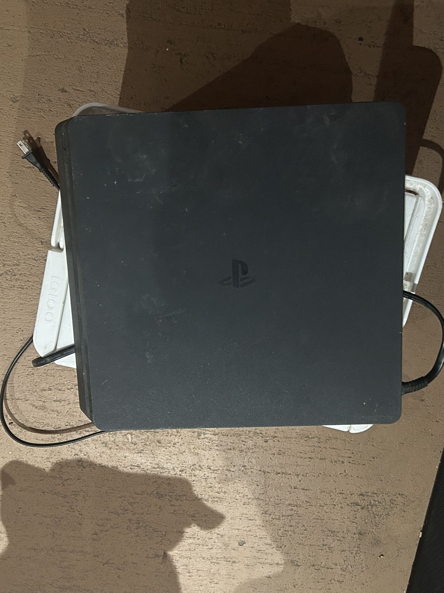 PS4