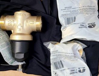 Zurn 3/4" Pressure Reducing Valve