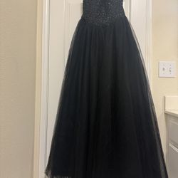 Black A Line Beaded Tulle Long Prom Dress