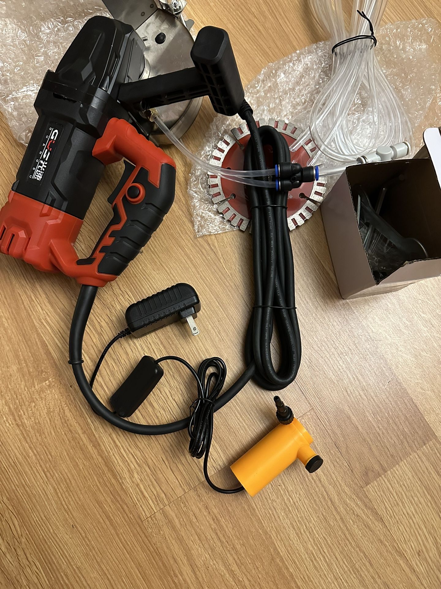 High Power Handheld Water and Electricity Installation Concrete saw Wall Cutting Machine Slotting