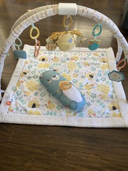 Bumble Bee Honey Bear Activity Mat