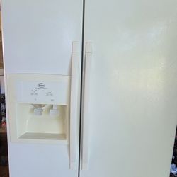 Whirlpool Roper White Refrigerator Refrigerador 
