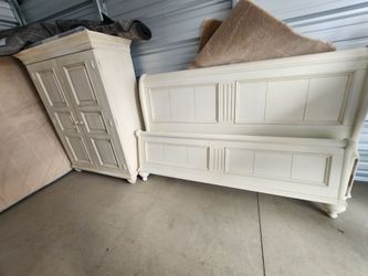 Ethan Allan Kingsize Bed Set