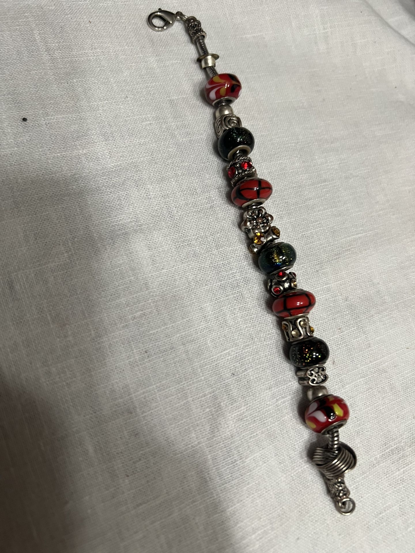 CHARM BRACELET RED BLACK TOPAZ 8”