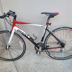 GIANT Rapid 3 (SIZE M)