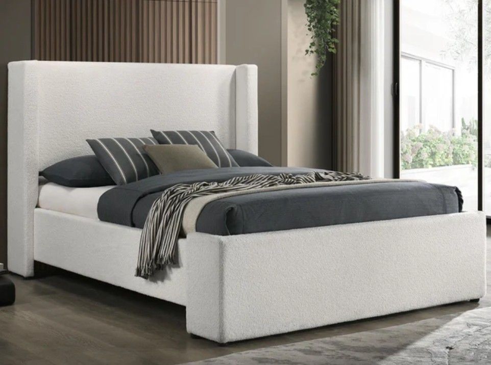 Alamosa Boucle Queen Platform Bed