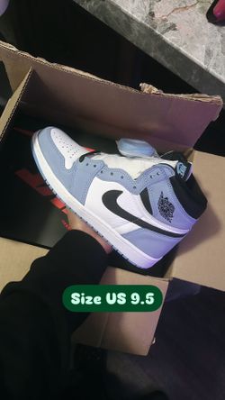 AIR JORDAN 1 “UNIVERSITY BLUE” SIZES US 8, US 9.5