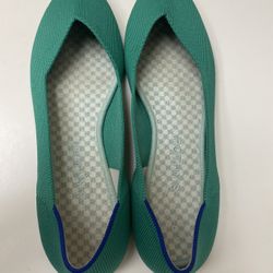 Rothys Pointed Toe Green Flats Size 9.5 