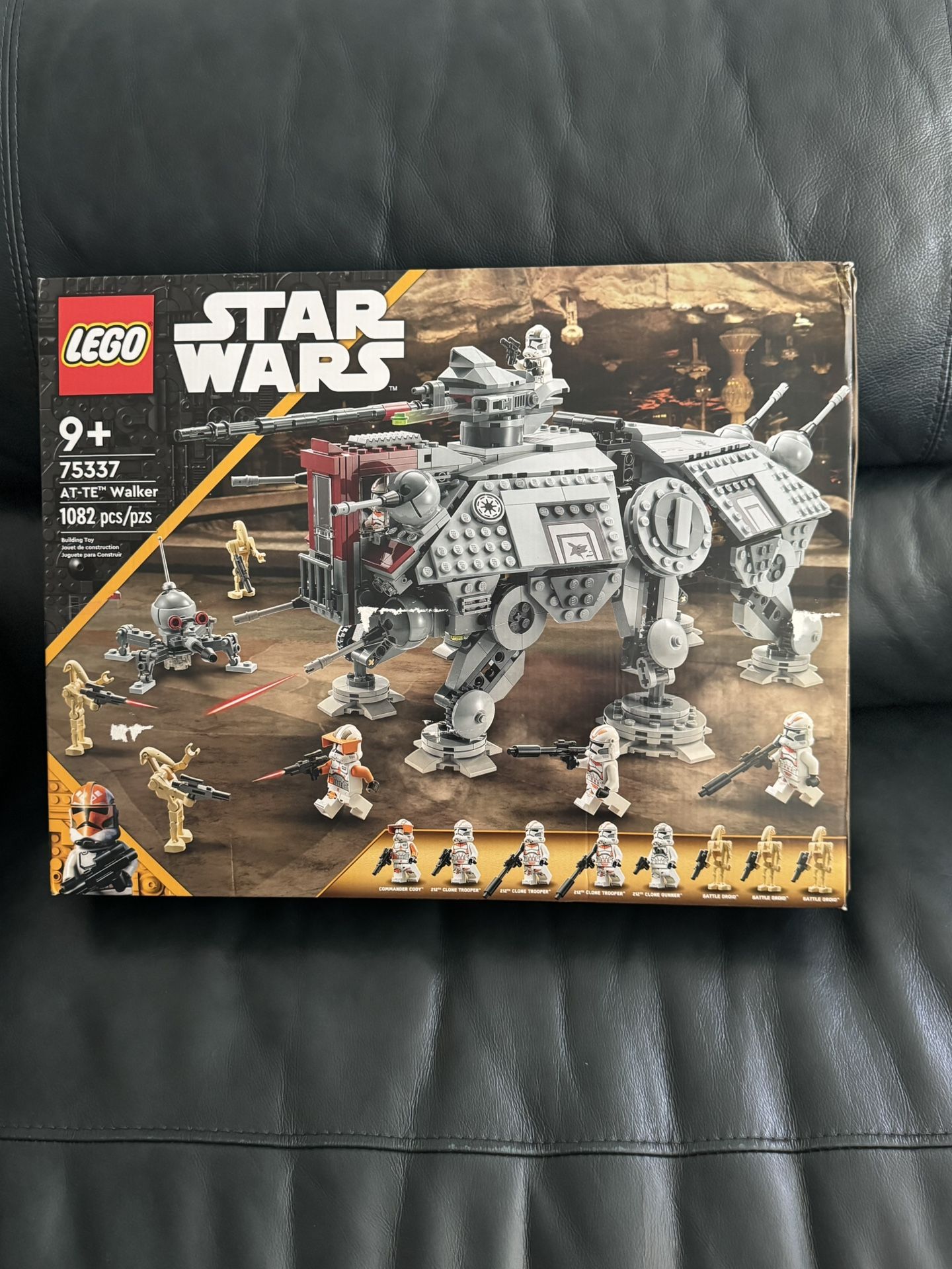 LEGO STAR WARS AT-TE WALKER