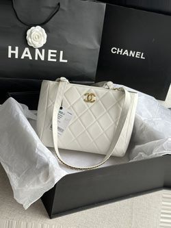 Chanel Shopping Bags for Sale in Brooklyn, NY - OfferUp