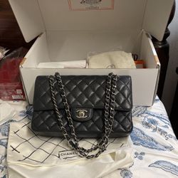 Chanel Classic Double Flap for Sale in Jacksonville, FL - OfferUp