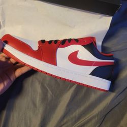 Jordan 1 Low (Bulls)