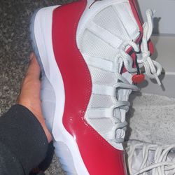 Jordan 11 Cherry 