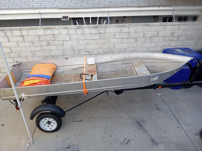 Aluminum Hull Skiff 13' Three Seater, River Boat for Sale in San Diego