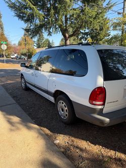 2000 Chrysler Voyager