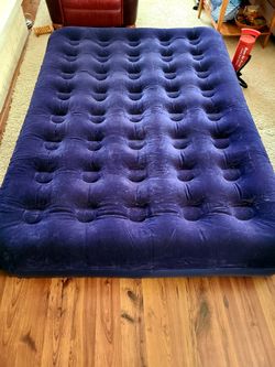 Northwest Territory Plush Full Size Air Bed