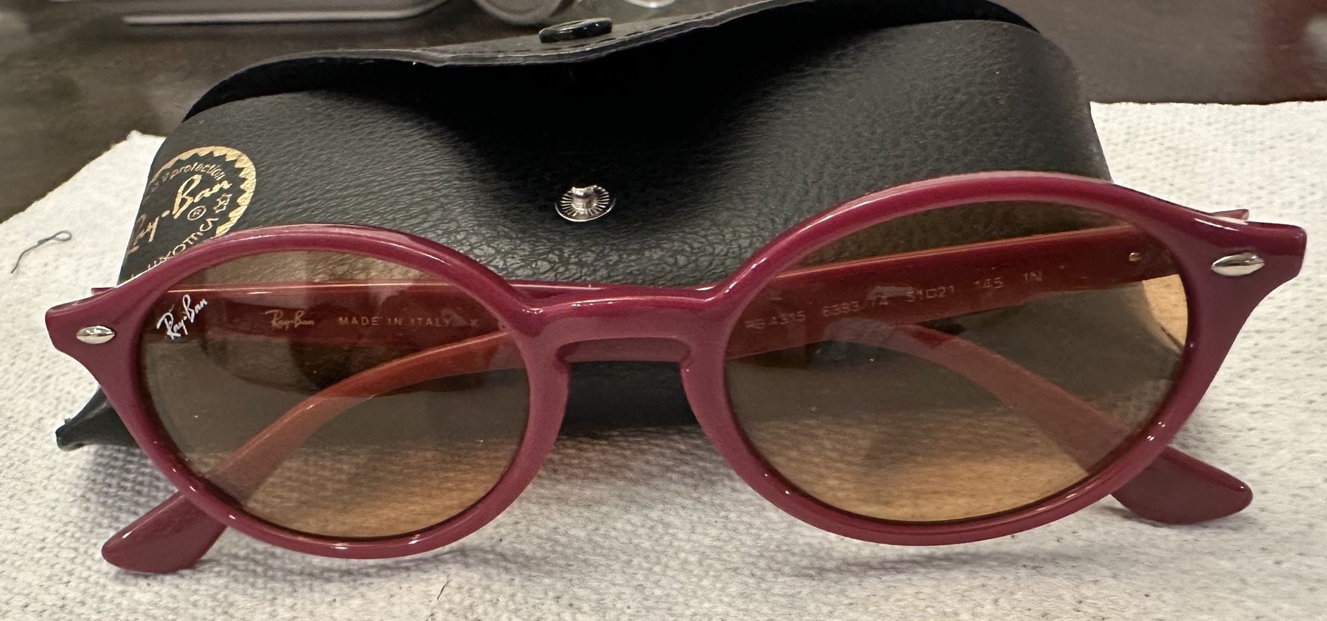 Ray-Ban RB 4315 Sunglasses