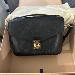 Louis Vuitton bag 