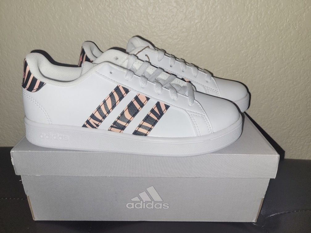Girls Adidas Tennis Shoes