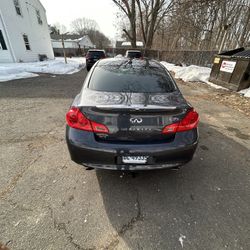 2012 Infiniti G37