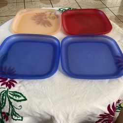 Tupperware Set4