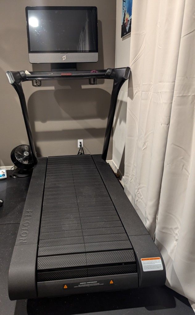 Peloton Tread+ PLUS treadmill