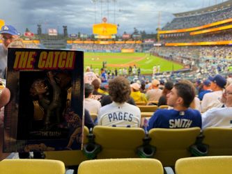 The catch Bobblehead giveaway dodgers Kike Pages new unopened