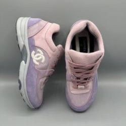 Chanel pink purple CC Logo Runner Trainer Sneaker Size 40✅ Text me for more information🚨✅ 