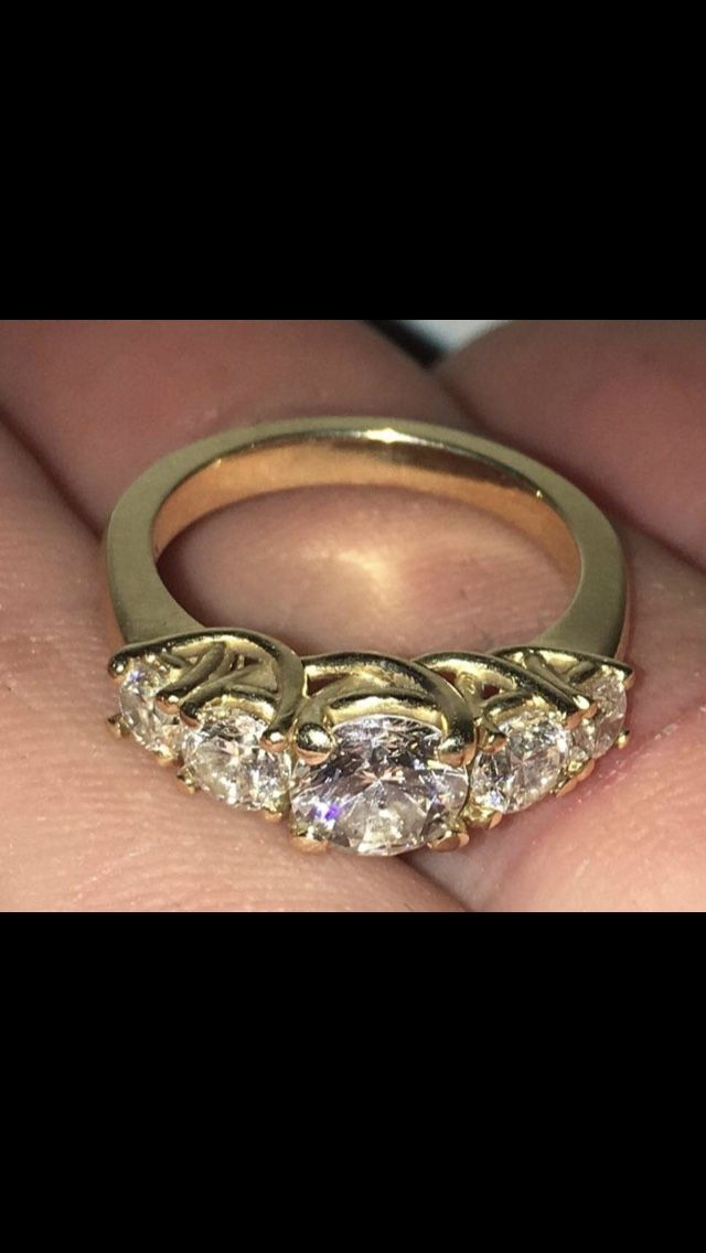 14k Diamond Wedding Ring