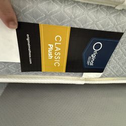 New Original Mattress  Factory Twin XL Set