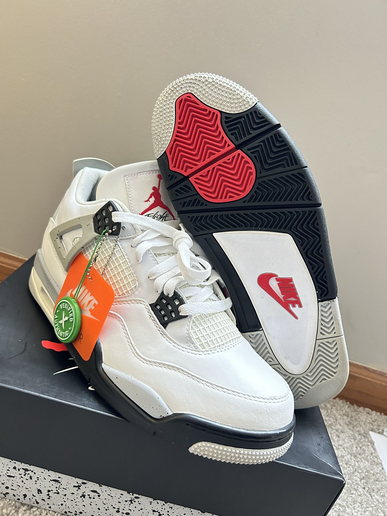 Jordan 4 2016 ‘White Cement’