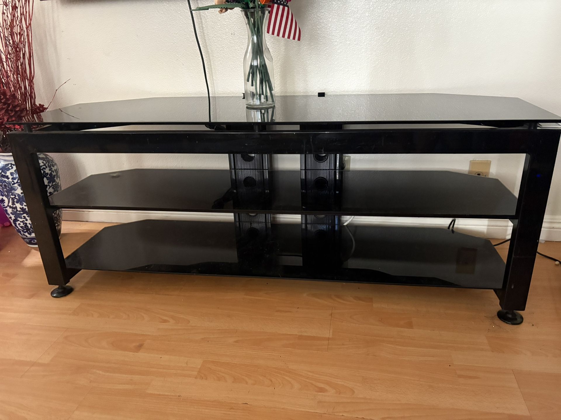 Modern TV Stand 