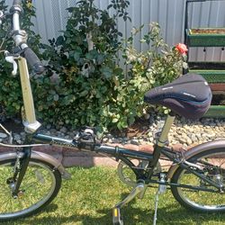 Dahon Boardwalk 4130 (Folding Bike)