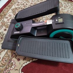 Cubii Compact Under-Desk Elliptical