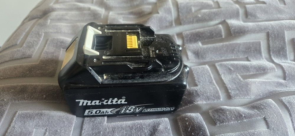 Makita Battery