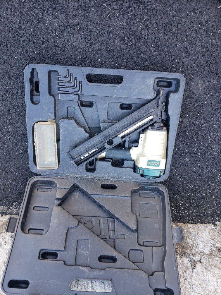 Master Nail Gun